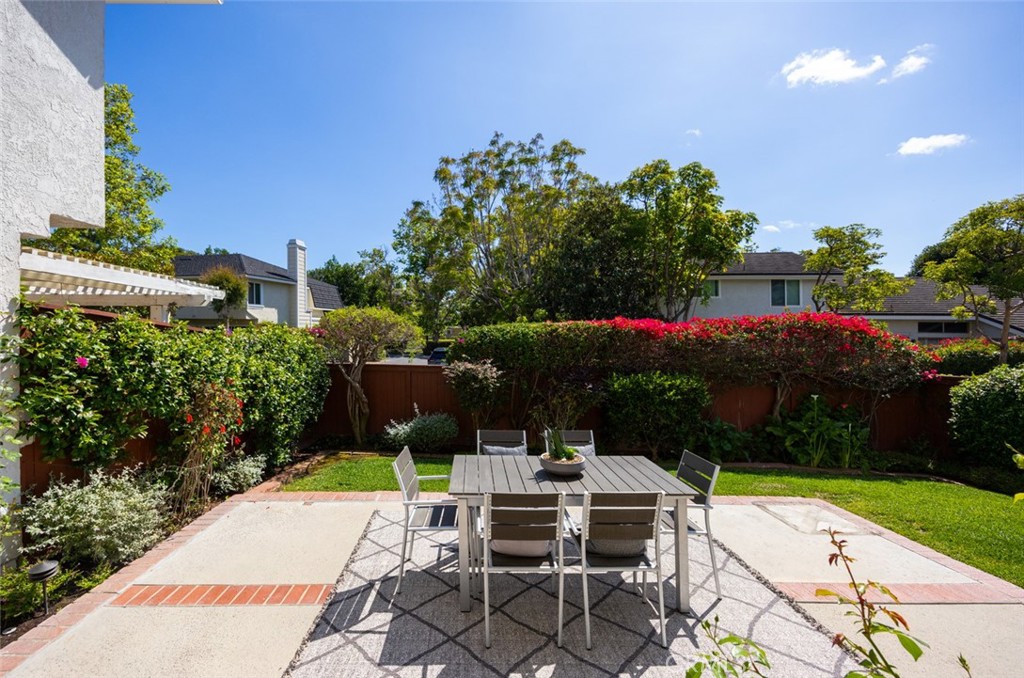 100 Wildwood 8, Irvine CA 92604 - Photo 32
