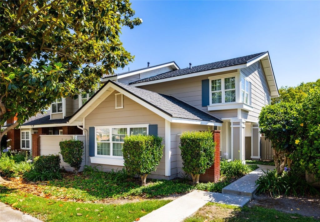 100 Wildwood 8, Irvine CA 92604 - Photo 6