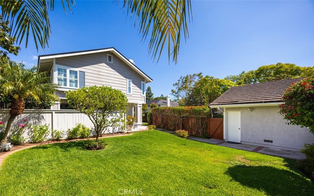 100 Wildwood 8, Irvine CA 92604 - Photo 37