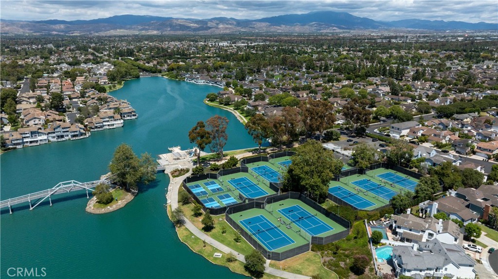 100 Wildwood 8, Irvine CA 92604 - Photo 48