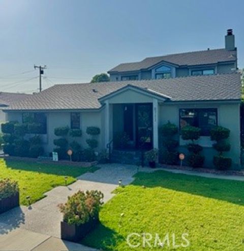 Photo of 8713 Samoline Ave, Downey, CA 90240 (MLS # SR26013675)