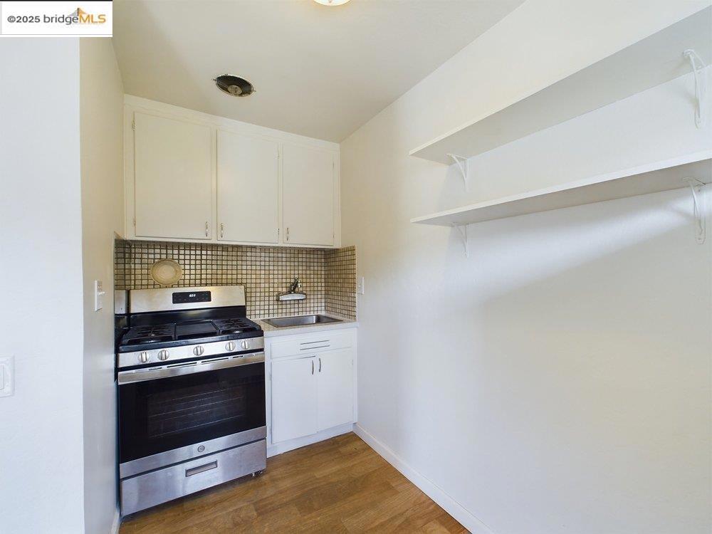 OAKLAND - Residential Lease