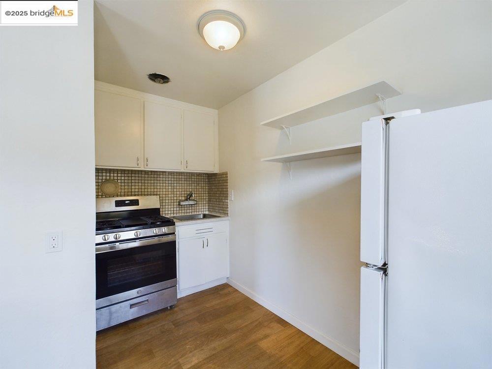 OAKLAND - Residential Lease