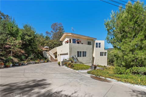 Photo of 20609 Callon Drive, Topanga, CA 90290 (MLS # SR26154313)