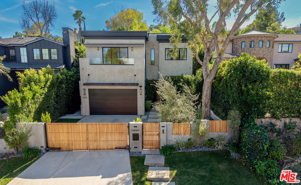 14840 Sutton Street