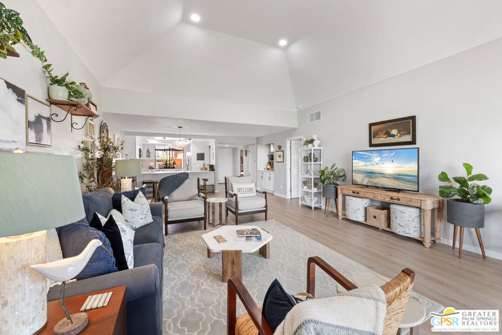Sunrise Country Club - Residential Lease