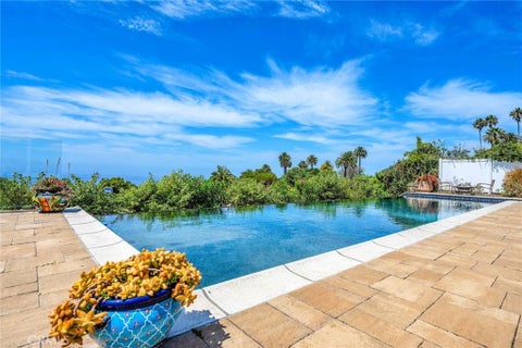Photo of 30327 Via Cambron, Rancho Palos Verdes, CA 90275 (MLS # PV26190705)