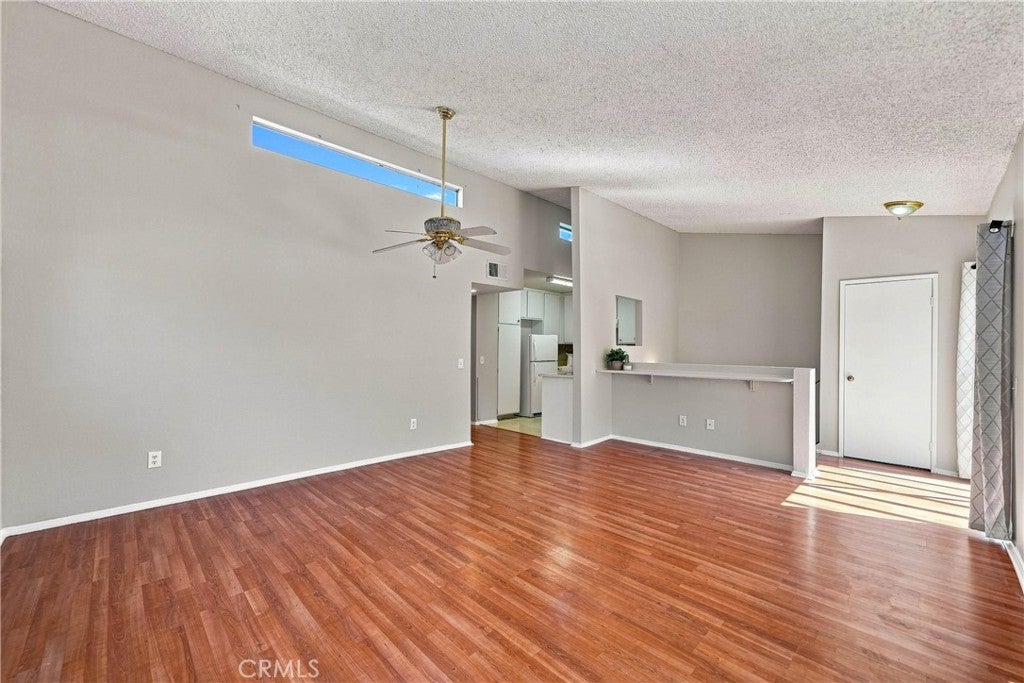 8482 Spring Desert H