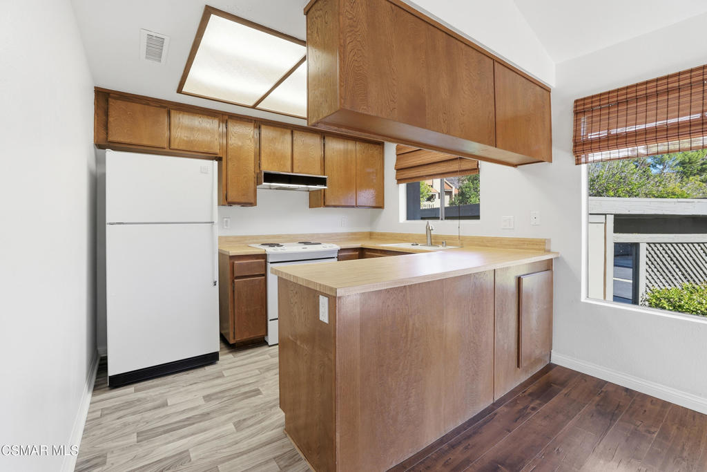 Oaknoll Villas-314 - 1002792 - Residential