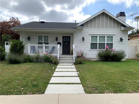 Photo of 4470 Stansbury Avenue, Sherman Oaks, CA 91423 (MLS # PW26122333)