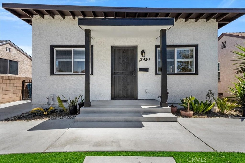 2920 W Shorb ST, Alhambra CA 91803