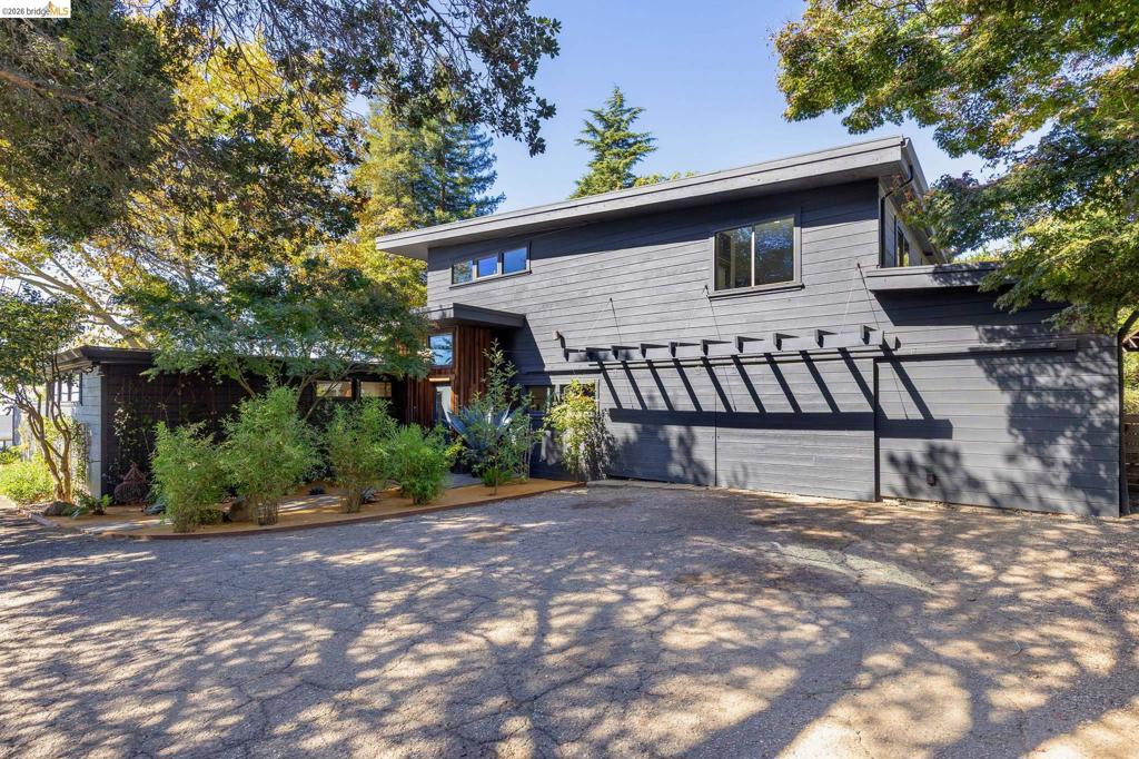 3560 Brunell Dr