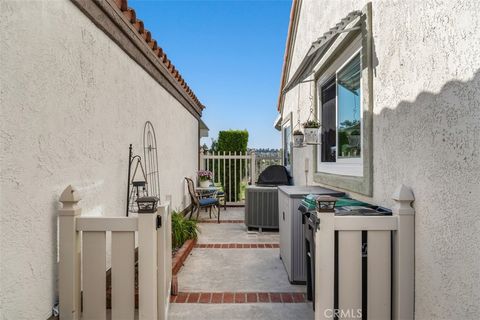 Tiny photo for 28302 Alava, Mission Viejo, CA 92692 (MLS # OC26046370)