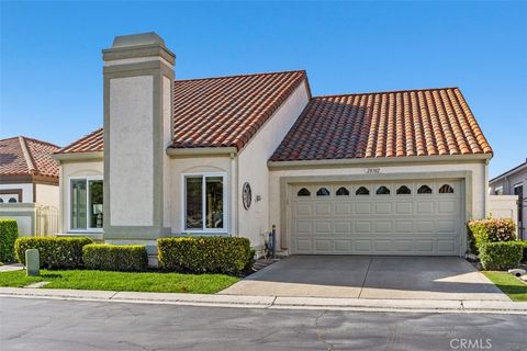 Photo of 28302 Alava, Mission Viejo, CA 92692 (MLS # OC26046370)