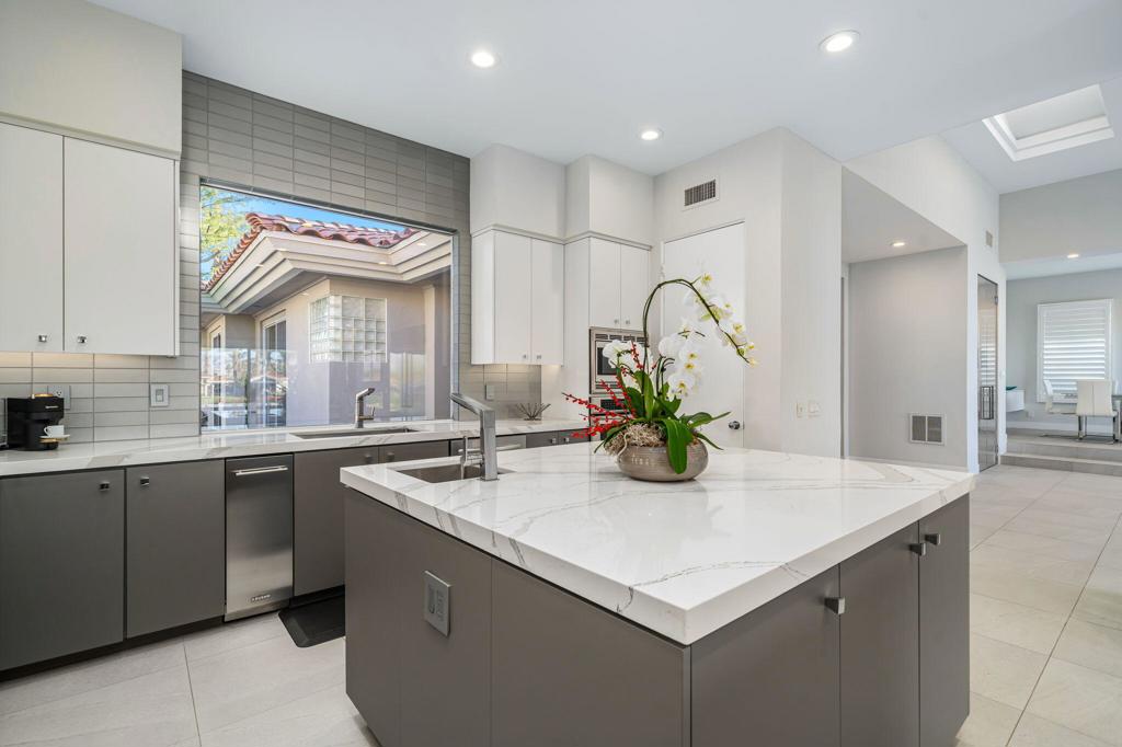 Indian Ridge - Residential