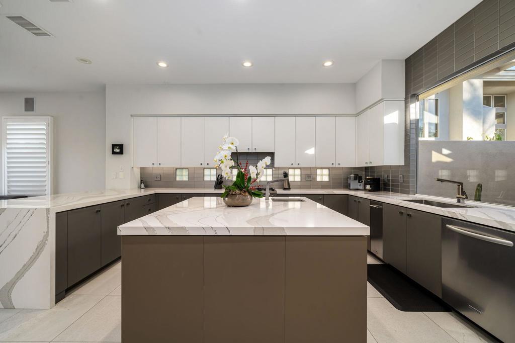 Indian Ridge - Residential