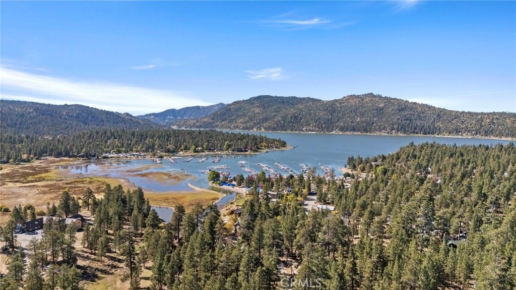 Photo of 534 Highland Rd, Big Bear Lake, CA 92315 (MLS # IG25239391)