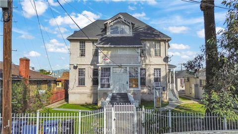 Photo of 2429 E 3rd St, Los Angeles, CA 90033 (MLS # DW26019372)