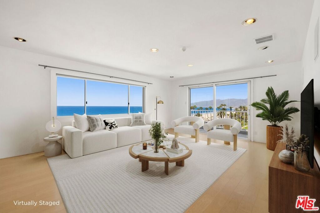 101 California Avenue 802