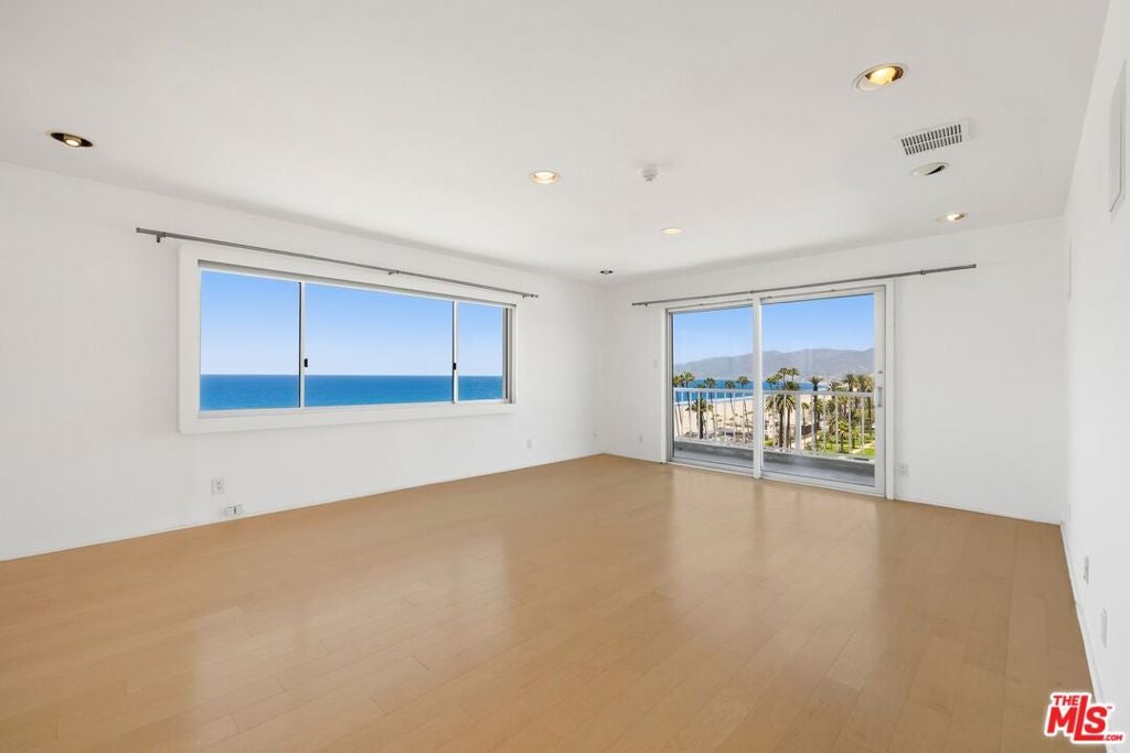 101 California Avenue 802