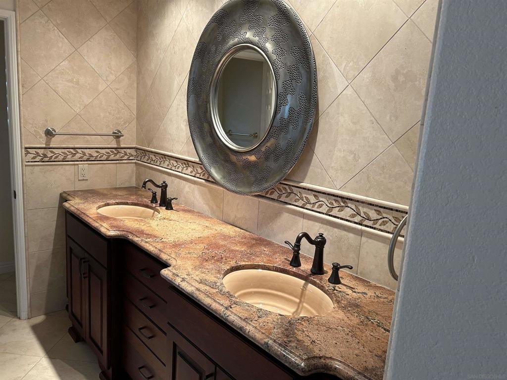 Rancho Bernardo - Residential Lease