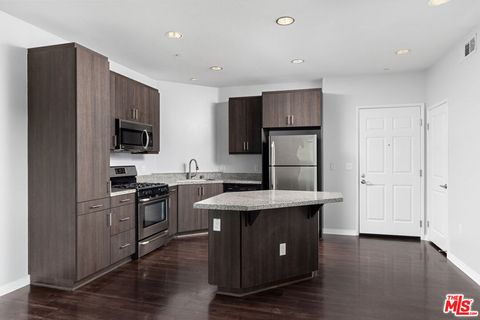 Photo of 1408 W WASHINGTON Boulevard #308, Los Angeles, CA 90007 (MLS # 25620095)