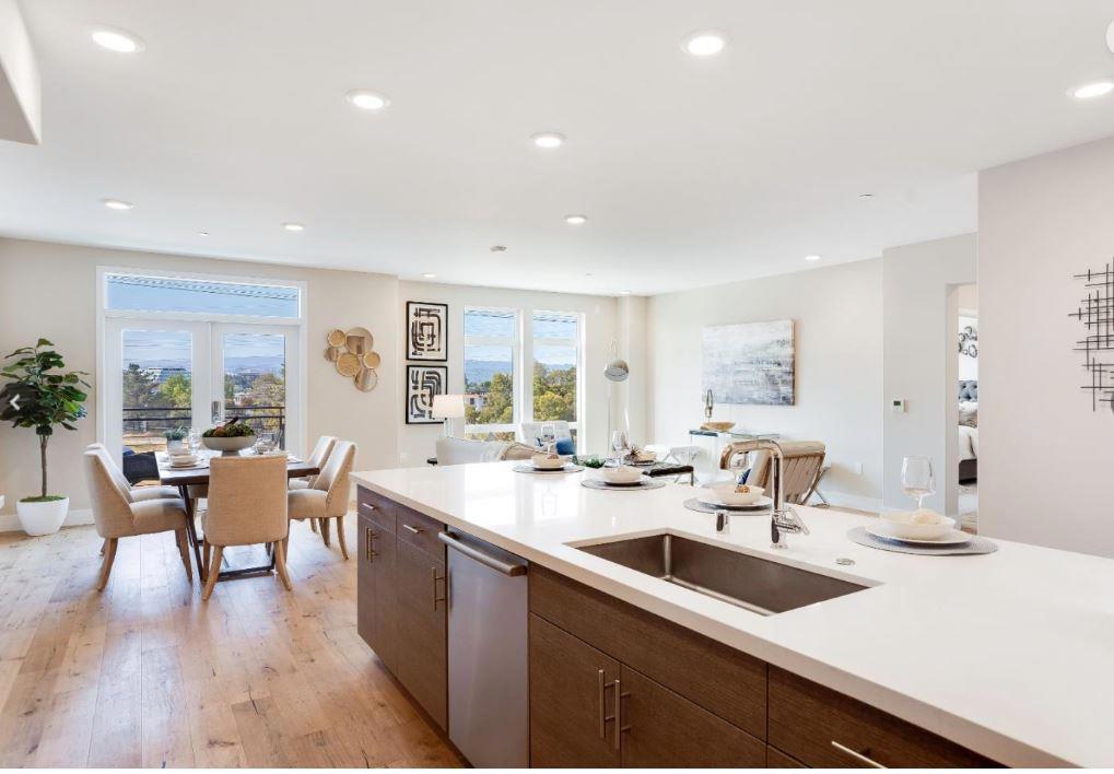 400 Mariners Island Boulevard 215