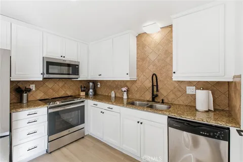 20921 Serrano Creek Road Unit 55, Lake Forest, CA 92630 - MLS#: SB26007457