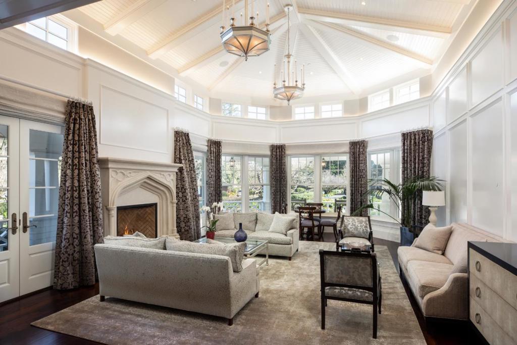 26074 Mulberry Lane