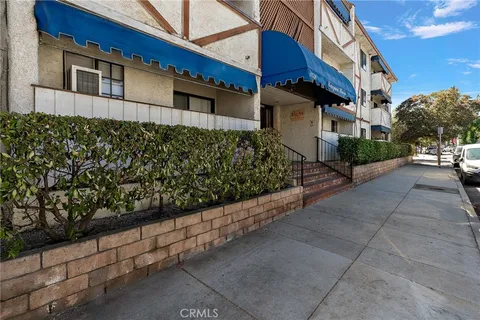 18530 Hatteras St Unit 239, Tarzana, CA 91356 - MLS#: SR25219473