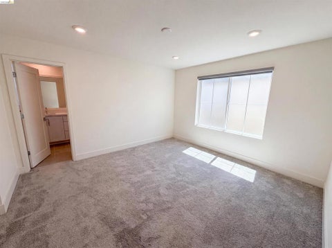 Tiny photo for 9034 Rudder Way Way, Newark, CA 94560 (MLS # 41137318)