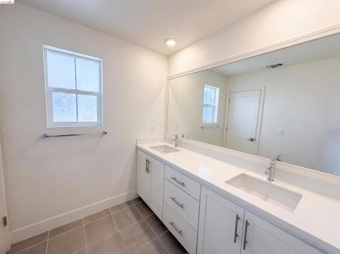 Tiny photo for 9034 Rudder Way Way, Newark, CA 94560 (MLS # 41137318)