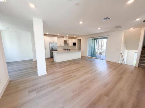 Tiny photo for 9034 Rudder Way Way, Newark, CA 94560 (MLS # 41137318)