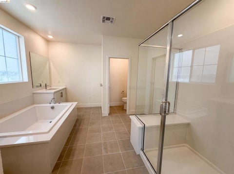 Tiny photo for 9034 Rudder Way Way, Newark, CA 94560 (MLS # 41137318)