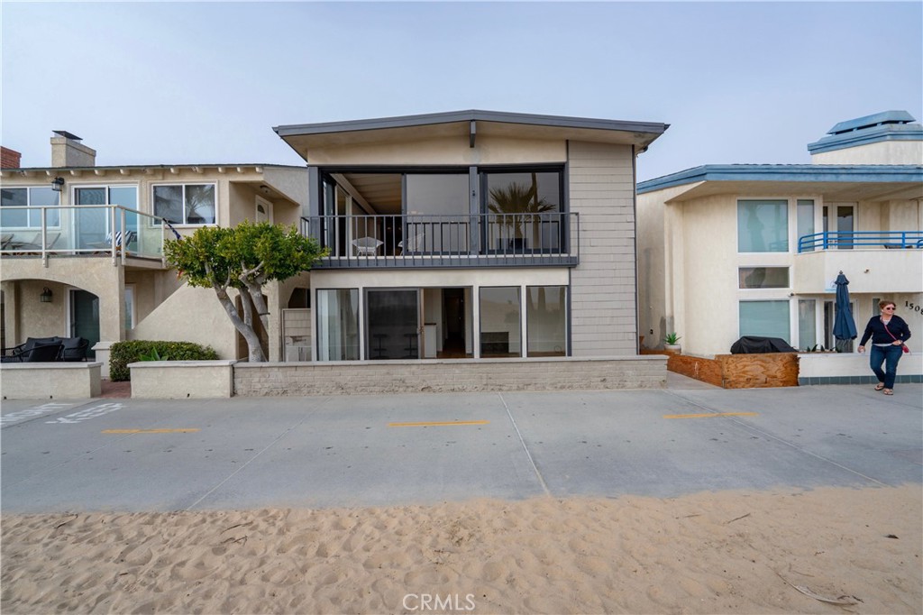 1510 W Oceanfront