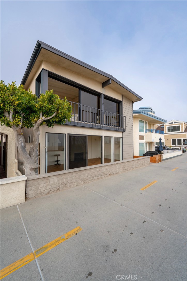 1510 W Oceanfront