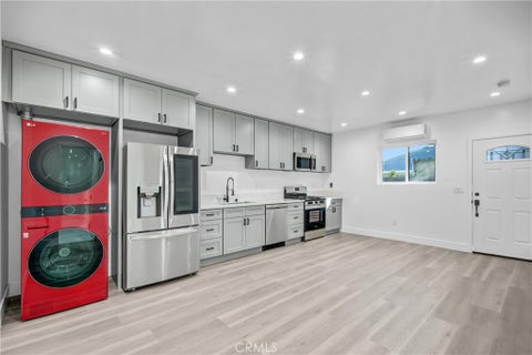 Tiny photo for 8346 Moorcroft Avenue, West Hills, CA 91304 (MLS # SR26190746)