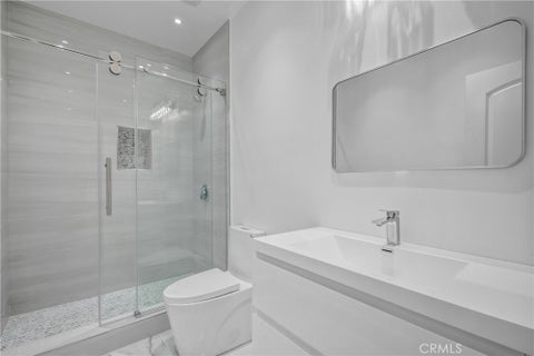 Tiny photo for 8346 Moorcroft Avenue, West Hills, CA 91304 (MLS # SR26190746)