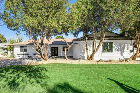 Tiny photo for 8346 Moorcroft Avenue, West Hills, CA 91304 (MLS # SR26190746)