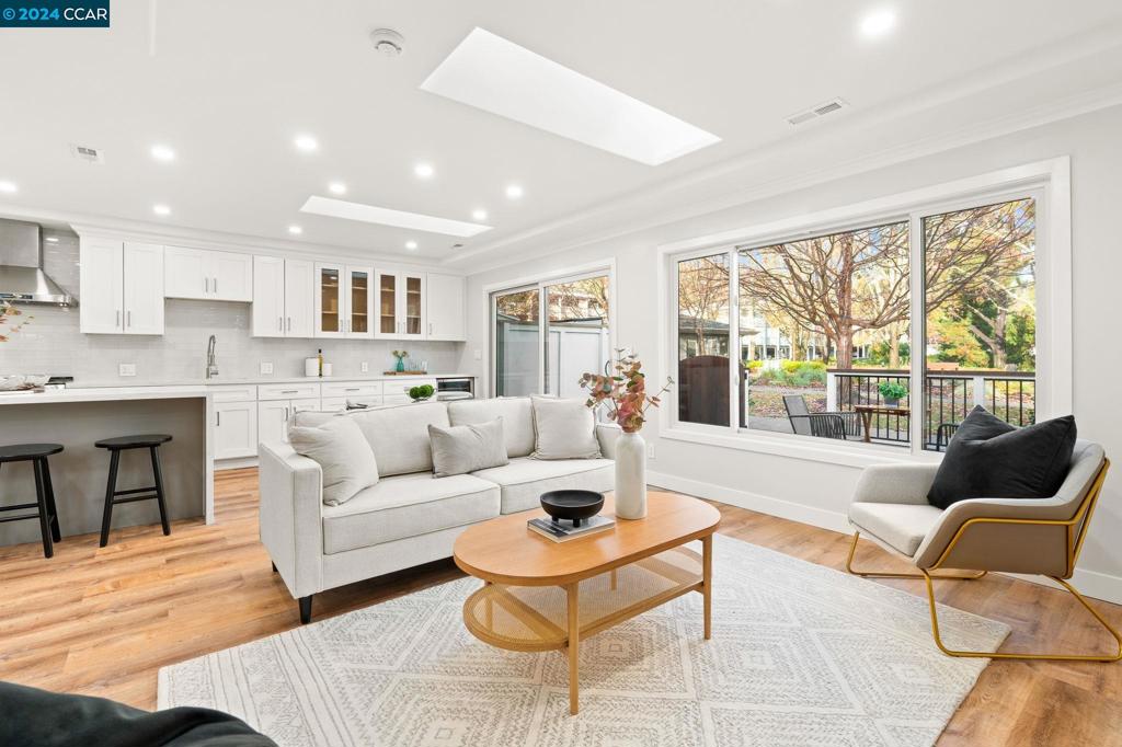 1177 Leisure Lane 2