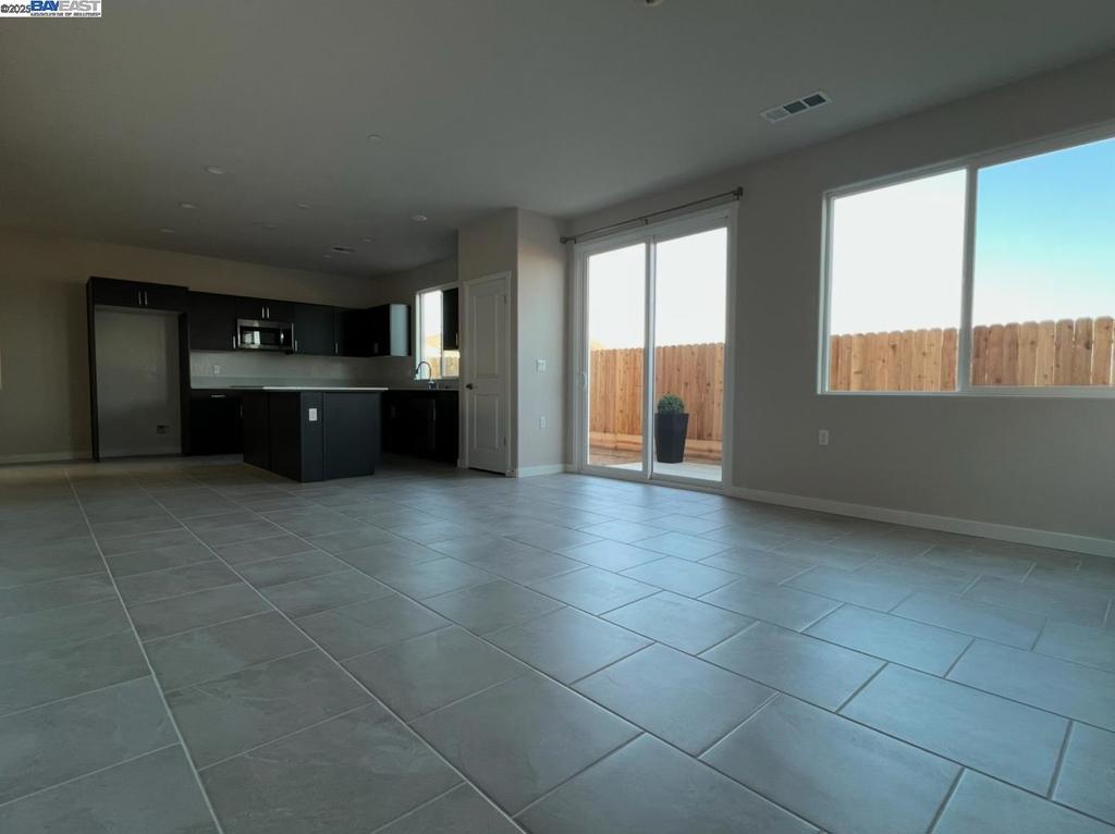 Not Listed - Residential Lease