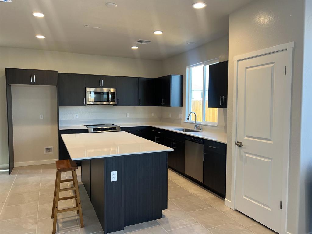 Not Listed - Residential Lease