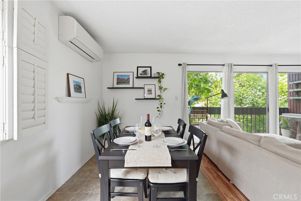1061 Park Ave 115