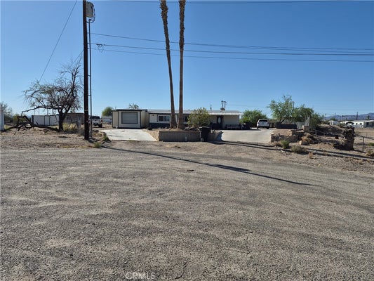 149110 INYO CT, EARP, CA 92242 - Image e8aa1a166a8afa23ec35ed4e030e623d/1732923445