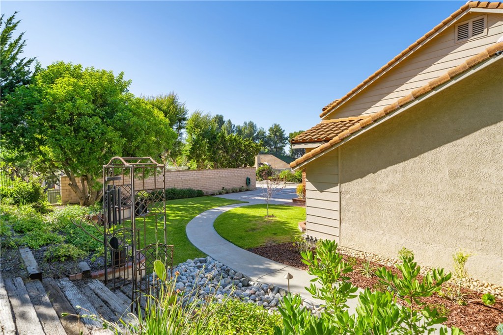 5347 E Big Sky Lane