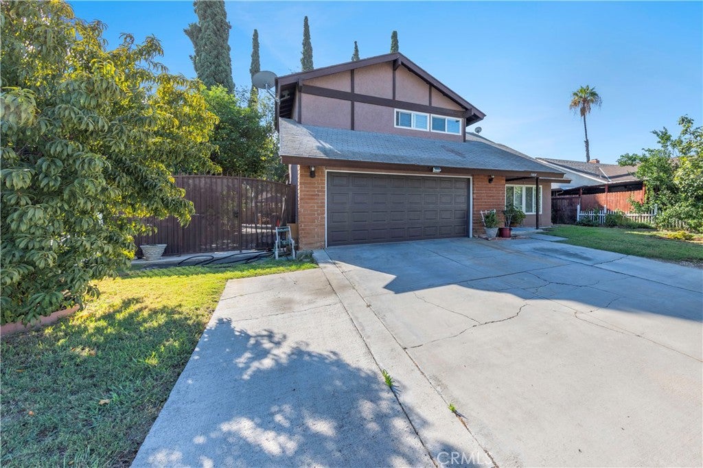 10926 Cochran Ave