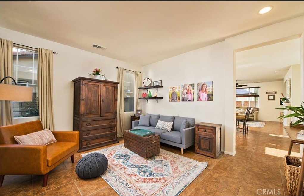 Altoliva (ALTOL) - Residential Lease