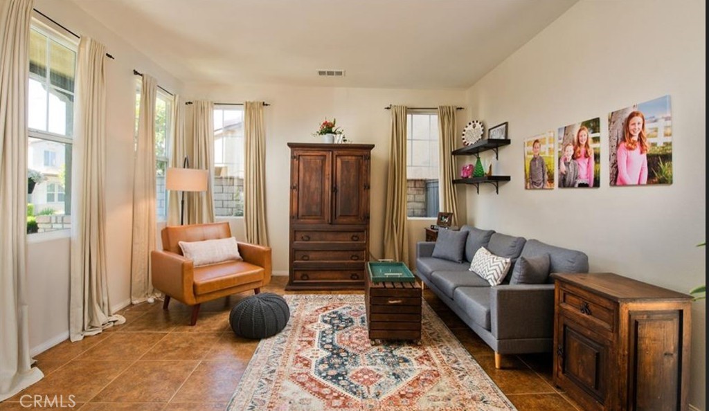 Altoliva (ALTOL) - Residential Lease