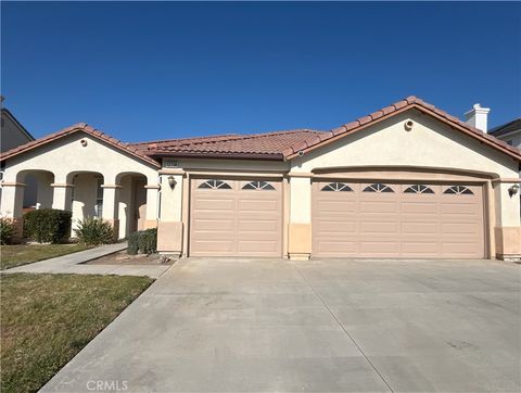Photo of 12758 Royal Palm Lane, Riverside, CA 92503 (MLS # TR26098279)