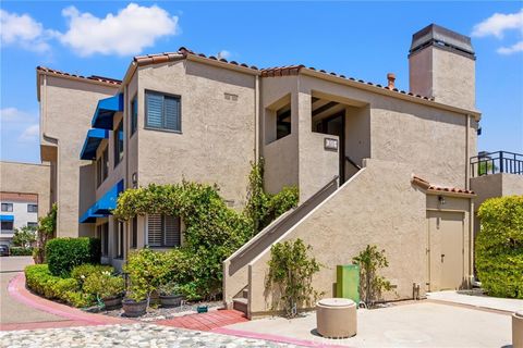 Photo of 3211 Anne Circle #CI102, Huntington Beach, CA 92649 (MLS # NP25271932)